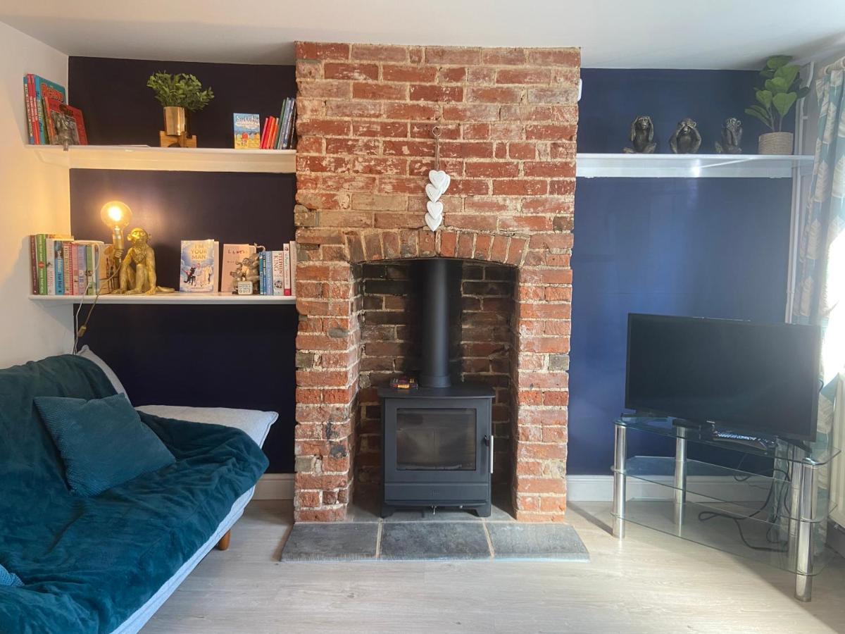 Woodbridge - Cosy Little 2-Bed Cottage Εξωτερικό φωτογραφία